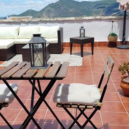 Apartamentos Mirador En La Plaza De Zahara Zahara De La Sierra Kültér fotó